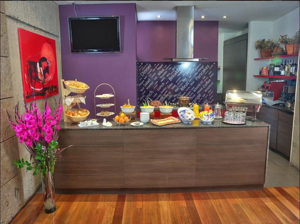 84 Dc Bogota Hotell Eksteriør bilde