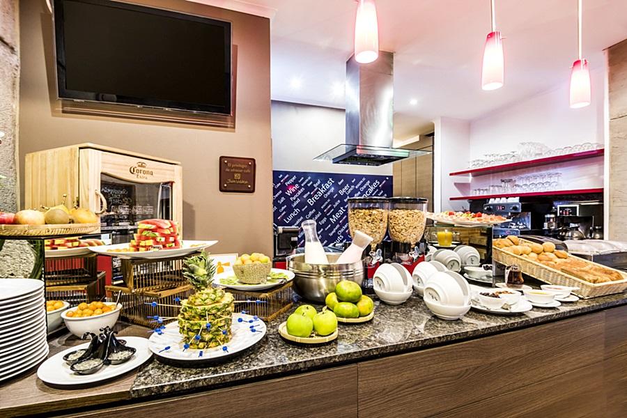84 Dc Bogota Hotell Eksteriør bilde