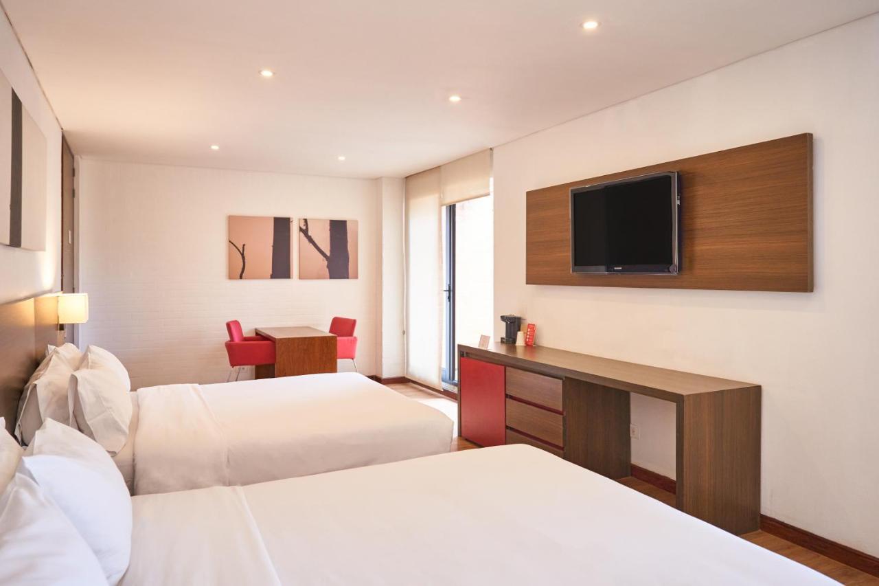84 Dc Bogota Hotell Eksteriør bilde