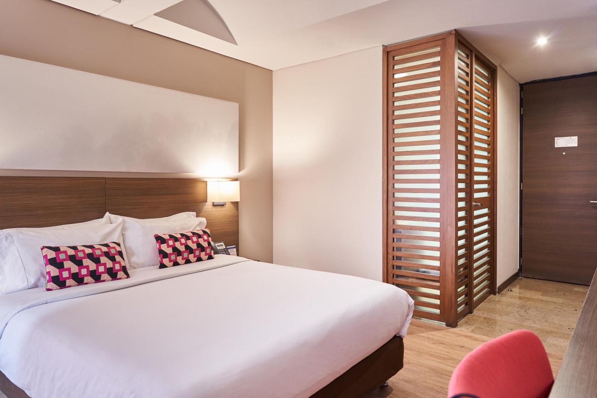 84 Dc Bogota Hotell Eksteriør bilde