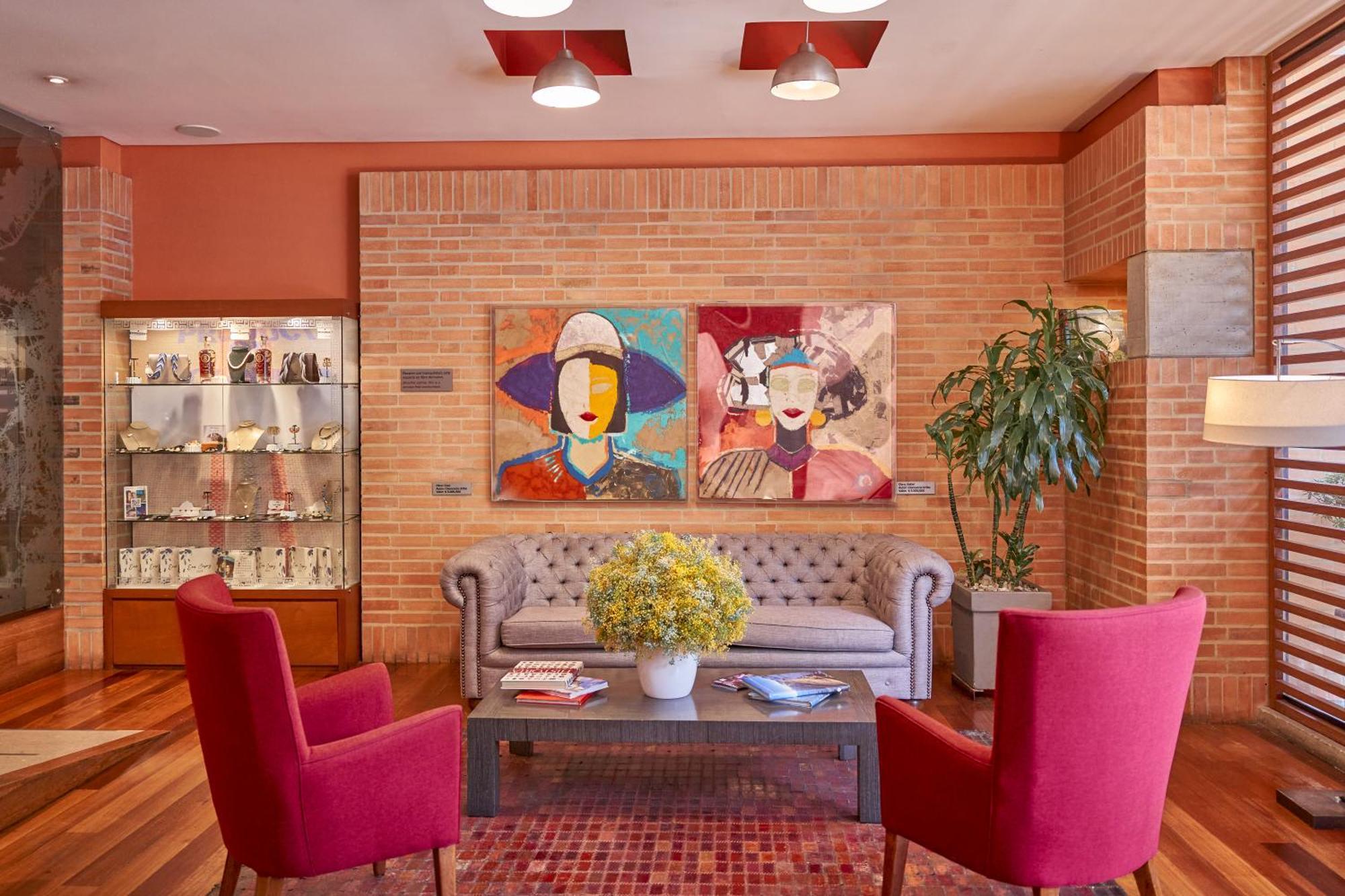 84 Dc Bogota Hotell Eksteriør bilde