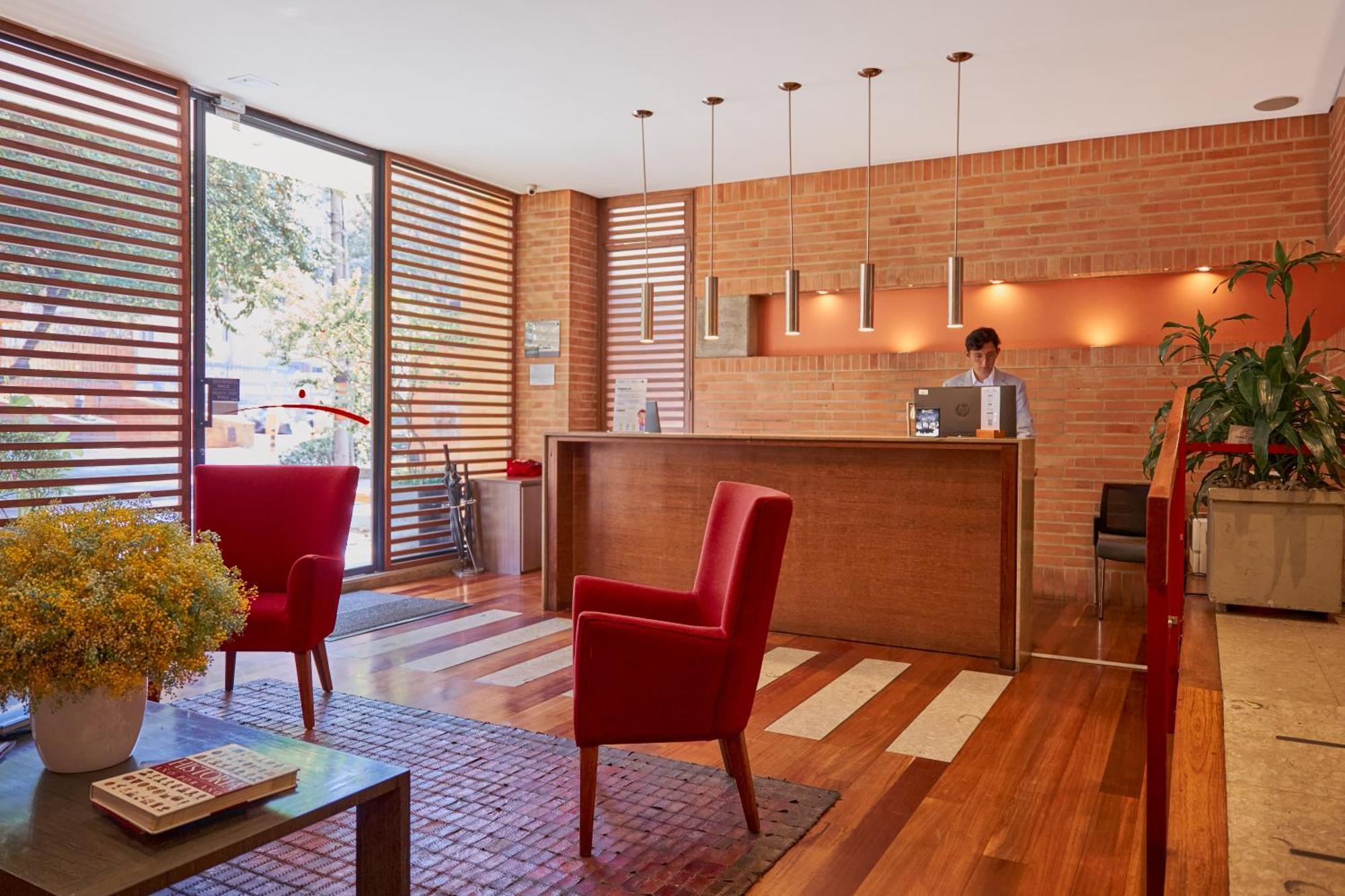 84 Dc Bogota Hotell Eksteriør bilde