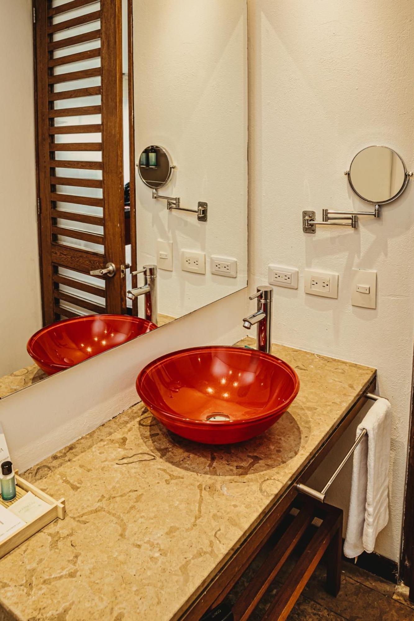 84 Dc Bogota Hotell Eksteriør bilde